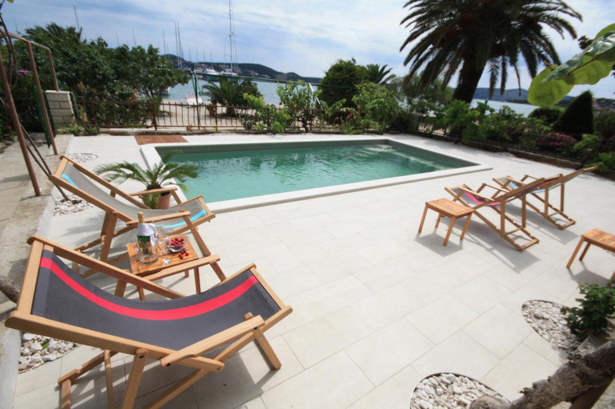 Apartments Gina تروغير المظهر الخارجي الصورة