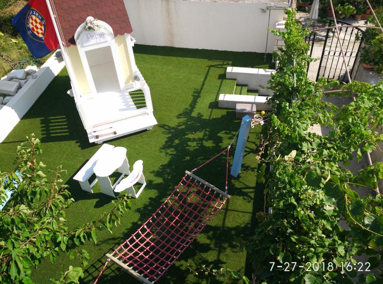 Apartments Gina تروغير المظهر الخارجي الصورة