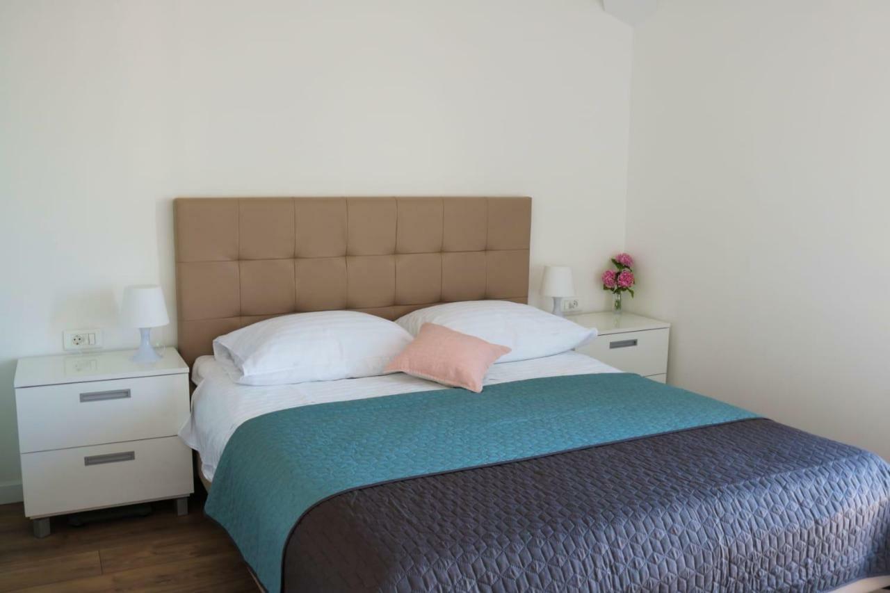 Apartments Gina تروغير المظهر الخارجي الصورة