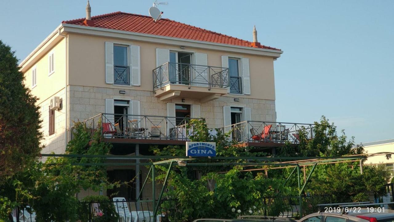 Apartments Gina تروغير المظهر الخارجي الصورة