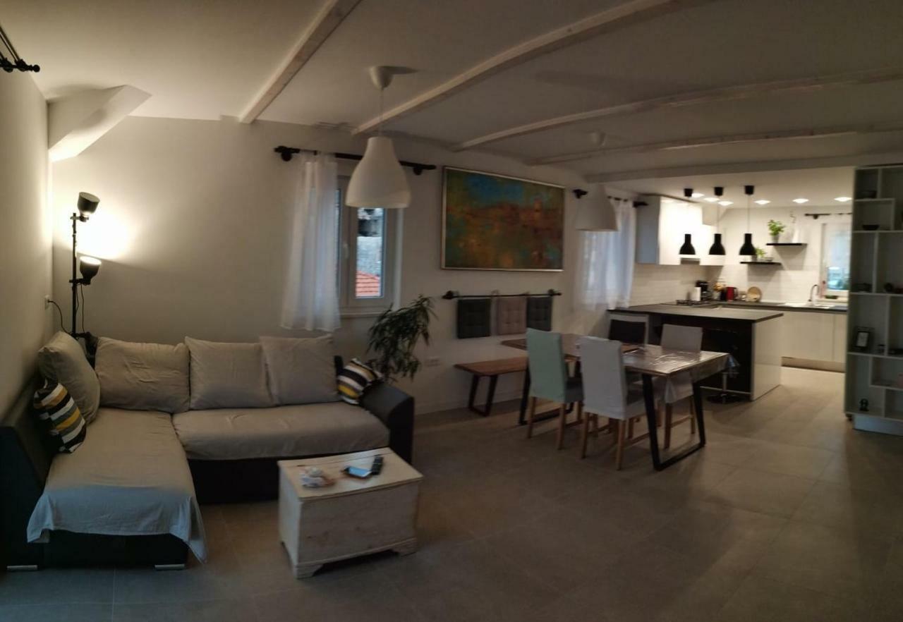 Apartments Gina تروغير المظهر الخارجي الصورة